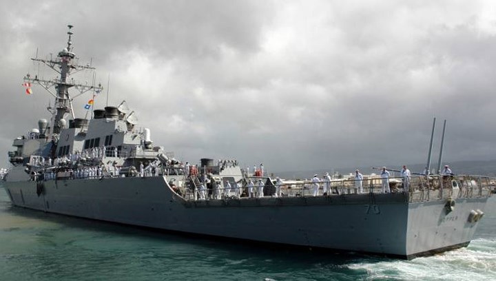 Tàu khu trục Mỹ vừa tiến gần Scarborough làm Trung Quốc nổi giận